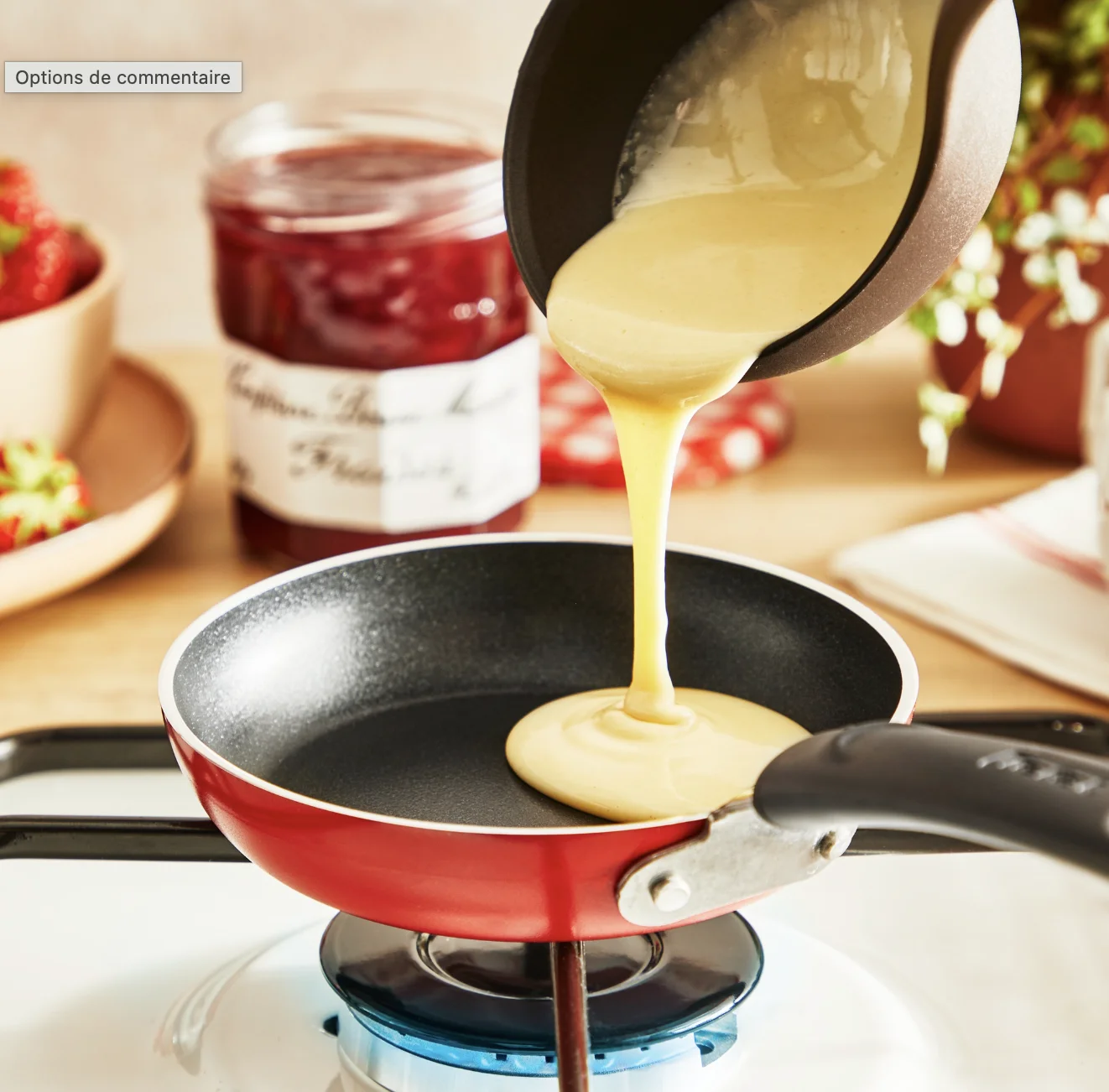 poele-tefal-avec-interieur-en-ceramique